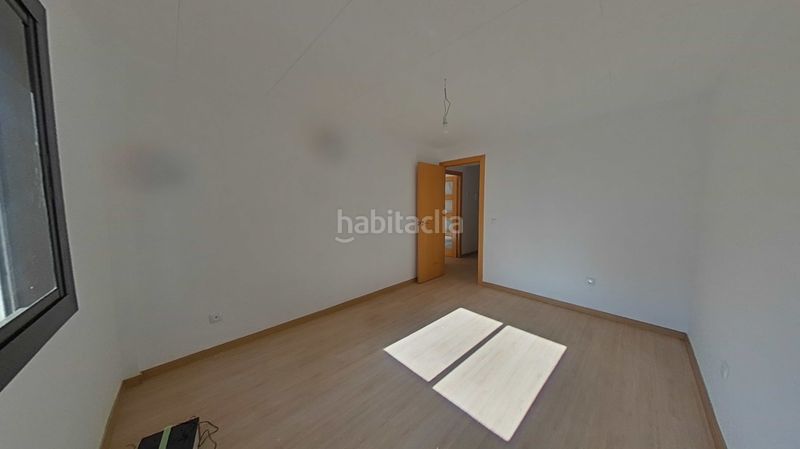 Foto c99adea3-2c1f-48a9-b02d-e02acfd54bd1. Pis a Mercat Rubí