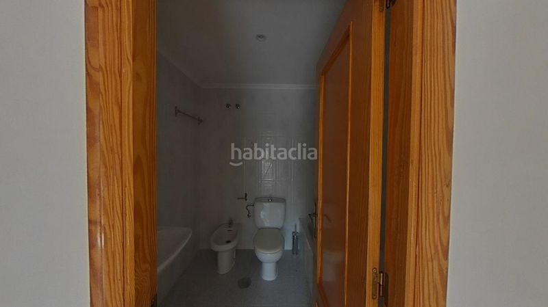 Foto 4ad593d1-0857-46c6-a4e2-2b021baf7546. Pis amb aparcament a Plaza Castelar - Mercado Central Elda