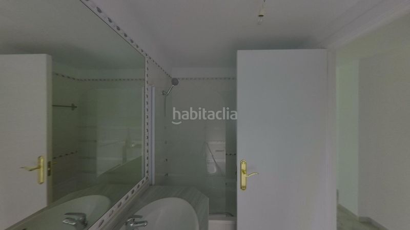 Foto 00ff281a-0512-4dac-9963-6ce326a23a43. Pis amb aparcament piscina a Guadalmina Baja Marbella