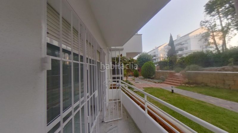 Foto 33f660eb-2f4d-47c4-bdc3-61ab775e5942. Pis amb aparcament piscina a Guadalmina Baja Marbella