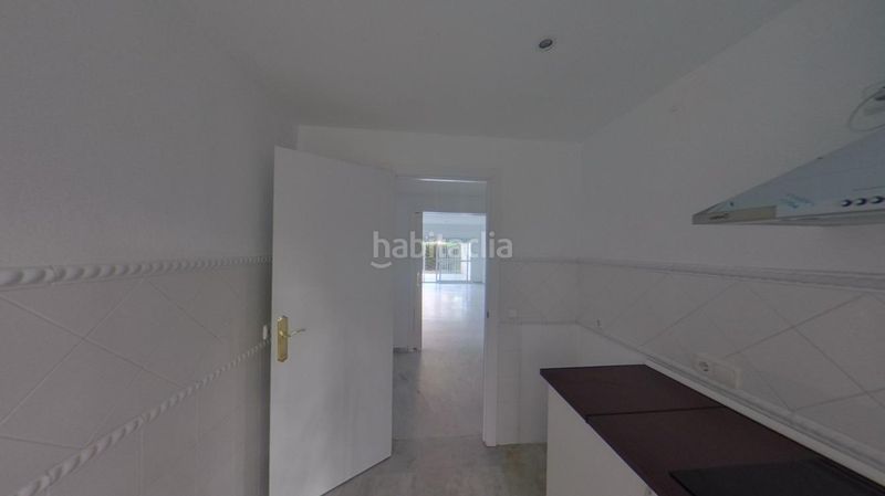 Foto 7adc63f1-5b3b-4920-8c21-19d7c1d92d30. Pis amb aparcament piscina a Guadalmina Baja Marbella