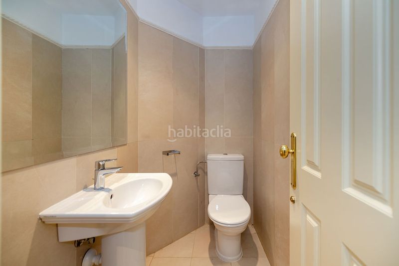Foto bebd80c5-67f8-4461-b5dd-c0bf1ffb3c8b. Pis amb piscina a Sierra Blanca Marbella