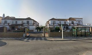 Casa aparellada  C/ variante. Solvia inmobiliaria  chalet adosado alcalá del río