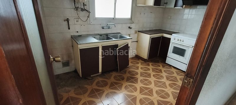 Foto 1f655f19-aa9e-4824-bc15-33b129f64e20. Pis a El Río Mislata