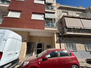 Pis  C/ castellón. Solvia inmobiliaria  piso águilas