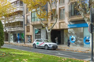 Business premise in Ps Pedro Simón Abril