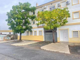 Aparcament cotxe  Barrio la carreña. Solvia inmobiliaria  garaje cartaya