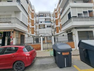 Pis  C/ chucena del puerto. Solvia inmobiliaria  piso huelva