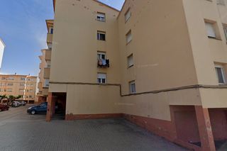 Parking coche  Pz mare de deu dels angels. Solvia inmobiliaria  garaje banyoles