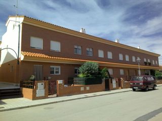 Flat  C/ galonera. Solvia inmobiliaria  piso alfara de la baronia