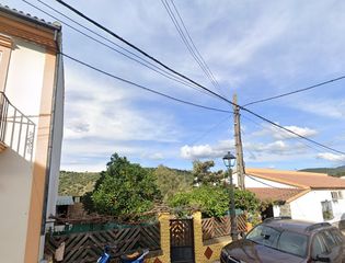 Etagenwohnung  C/ la feria. Solvia inmobiliaria  piso bosque el