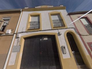 Flat  C/ ntra sra de las mercedes. Solvia inmobiliaria  piso mérida