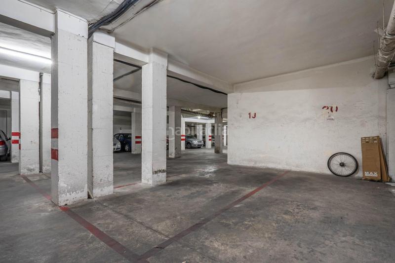 Foto cbf4a0d3-332e-43e8-a748-d1dff8b60761. Aparcament cotxe a Fígares Granada