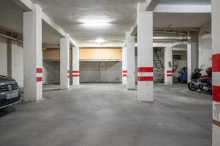 Aparcament cotxe  Calle cristo de medinaceli. Venta de garaje en calle pedro antonio de alarcón a 50 metros de