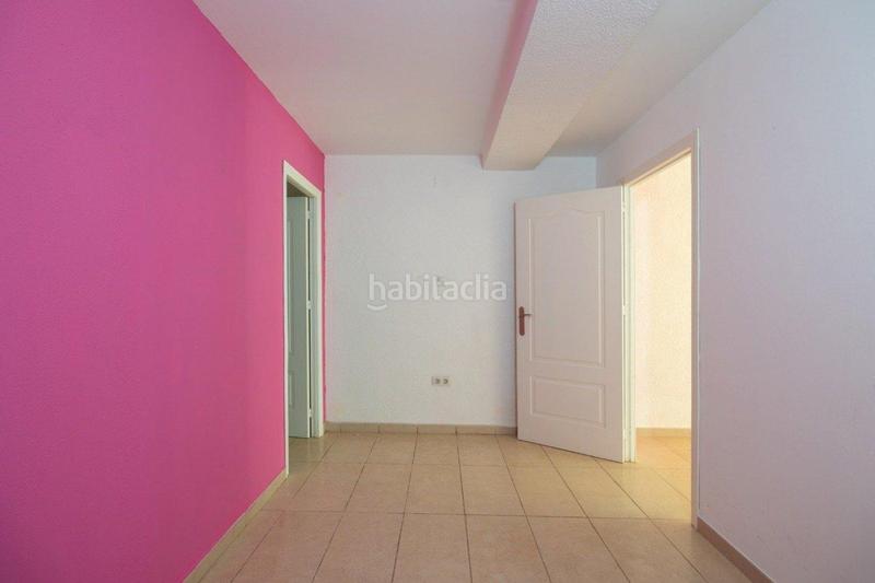 Foto 1bf8d3f6-0162-4461-84cc-d5d6962c6ffb. Local comercial a Barrio de Zaidín Granada