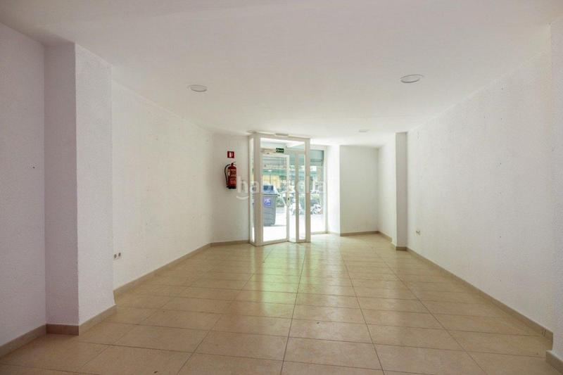 Foto cb6719a1-6f13-4ac0-8319-f04b6046359c. Local comercial a Barrio de Zaidín Granada