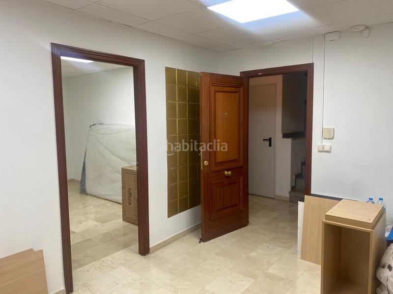 Foto af7d3981-f53e-40a6-8369-b2d95ddd9a2b. Affitto locale commerciale in Atarfe
