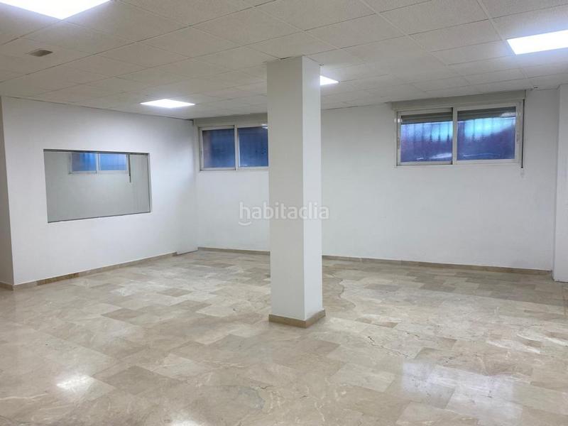 Foto b3c025f4-cdae-49bc-92b1-8218f8319cc1. Location local commercial dans Atarfe