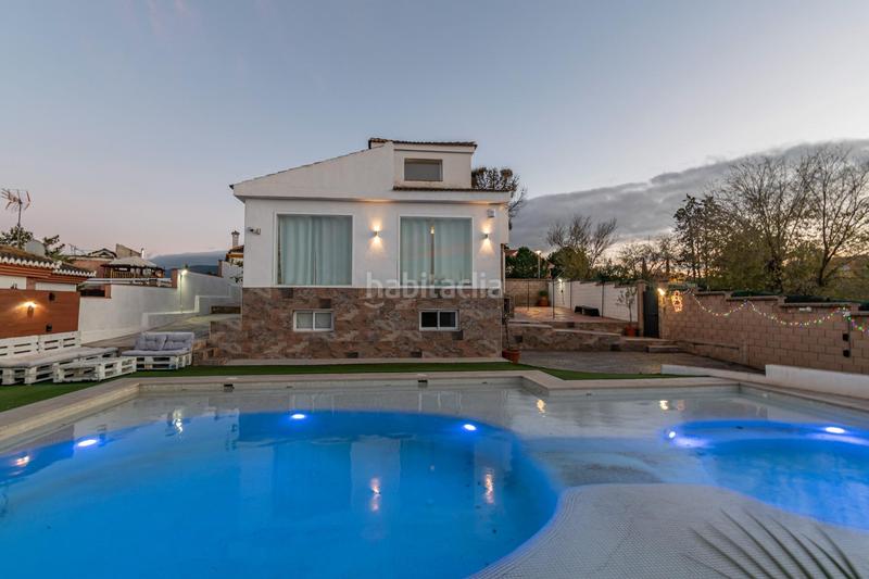 Foto 57938bbb-dd94-46bd-8b5d-ab8751e312c6. Chalet preciosa casa totalmente reformada en suspiro del moro, en Otura