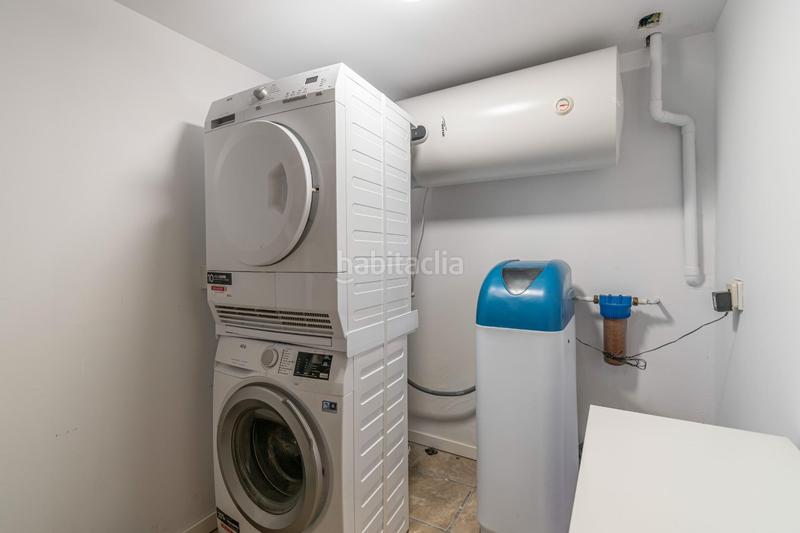 Foto d49e60fa-bd9d-41a1-80ca-111a4808c233. Chalet preciosa casa totalmente reformada en suspiro del moro, en Otura
