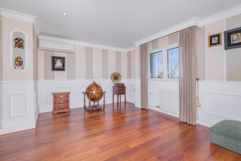 Foto 4464899d-7402-4500-a103-ca772d9b19f1. Chalet lujoso chalet en Barrio de la Vega Monachil