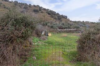 Finca rústica a Monachil Pueblo. Terreno en monachil a un paso de sierra nevada