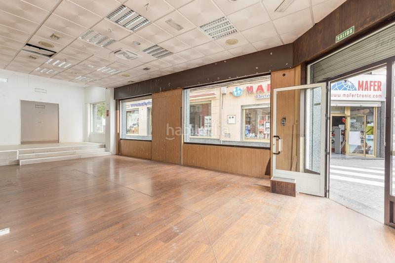 Foto 78fd6cc1-d71d-492c-9425-60d95e140ba7. Local comercial a calle calle de miguel hernández 1 a Maracena