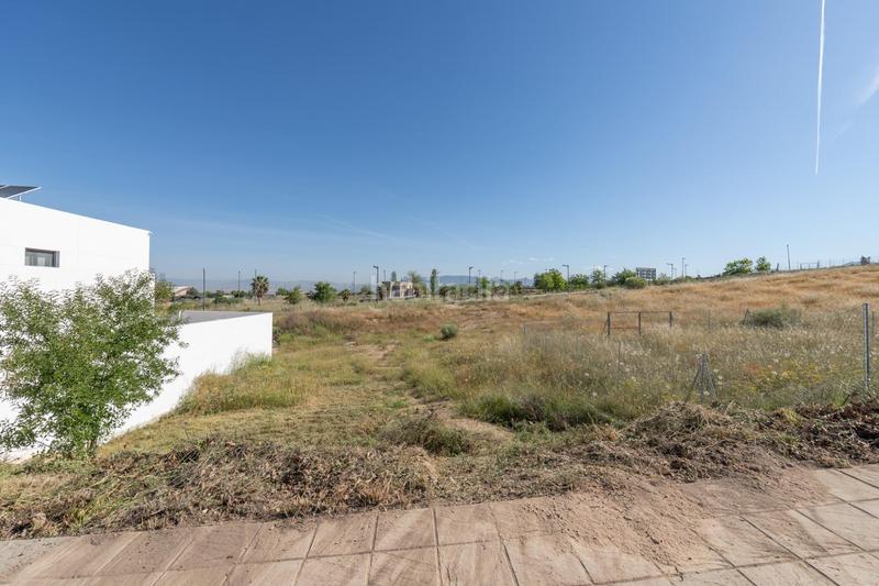 Foto 64b4287f-6e46-4012-8aea-27712fd578f1. Terreno residencial solar urbano en gojar en Gójar