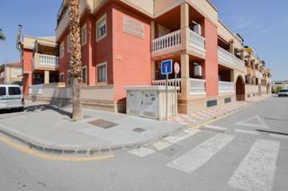 Pis  Calle camaguey. Piso con terraza, garaje y trastero en churriana
