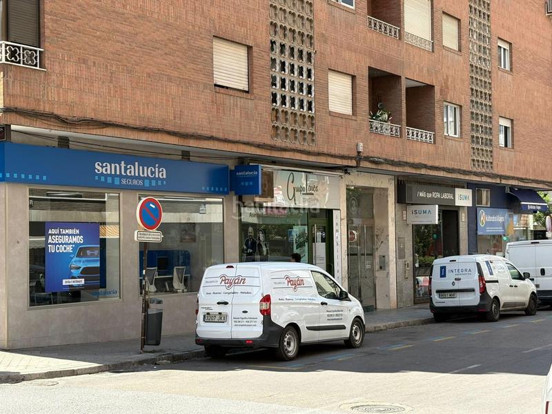 Foto 3617c296-d25b-4c57-885e-37279daa8b72. Affitto locale commerciale in azorin 3 in Camino de Ronda Granada