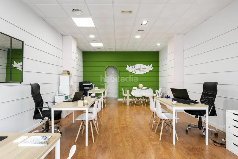 Foto ceccb7ee-7faf-4e7d-8bd4-9cc5ef5233d7. Alquiler local comercial en azorin 3 alquiler de local en azorin en Granada