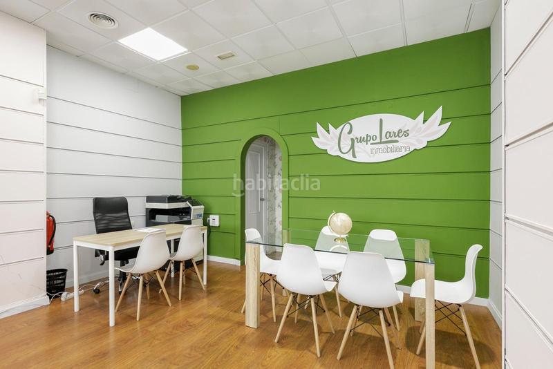 Foto 11e6d42a-43e9-4c91-8c5e-f195248ed3ea. Rent business premise in azorin 3 in Camino de Ronda Granada