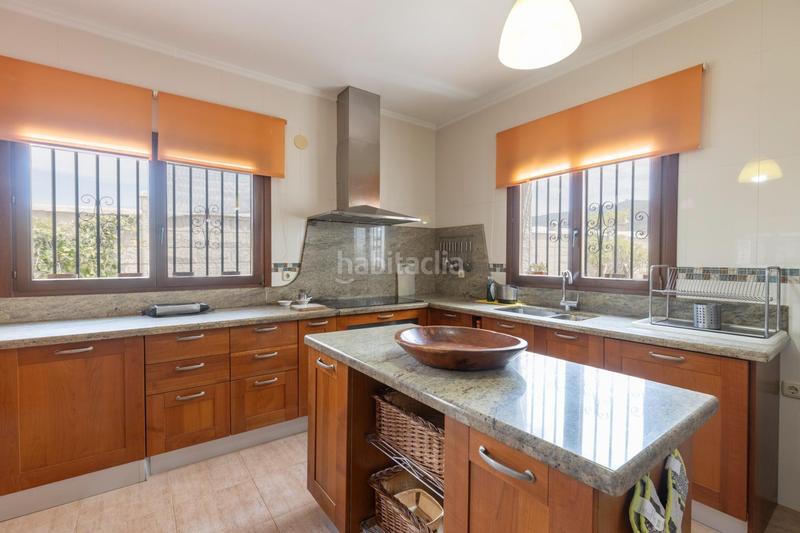 Foto a3bfeef4-7ba8-4318-9f2a-ff1c9e8f3d73. Chalet con riscaldamento parcheggio piscina in Los Tablones - La Garnatilla Motril