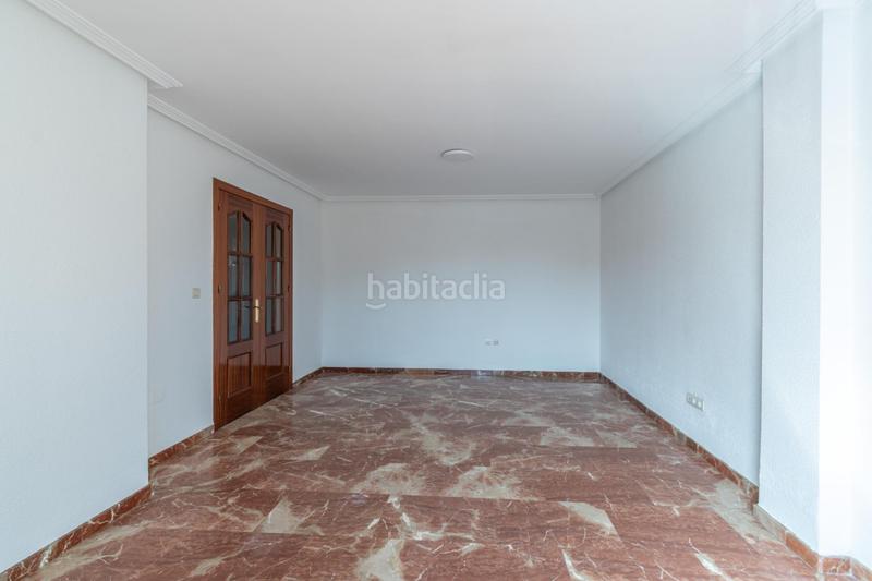 Foto 65ff387b-fe9e-4db1-a2b5-ba90dd213ea3. Dúplex fabulosa casa tipo duplex con vistas despejadas en Guadix
