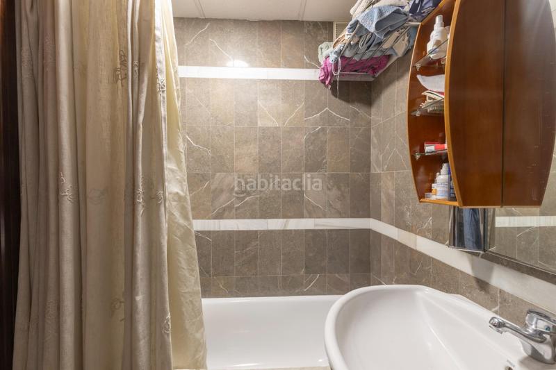 Foto ad617ae8-2ff4-4be5-97b7-54c0bfe290e4. Piso fantástico piso , zona avda. constitución en Granada