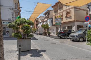 Pis a Cúllar Vega. En venta piso en el centro de cúllar vega haciendo esquina