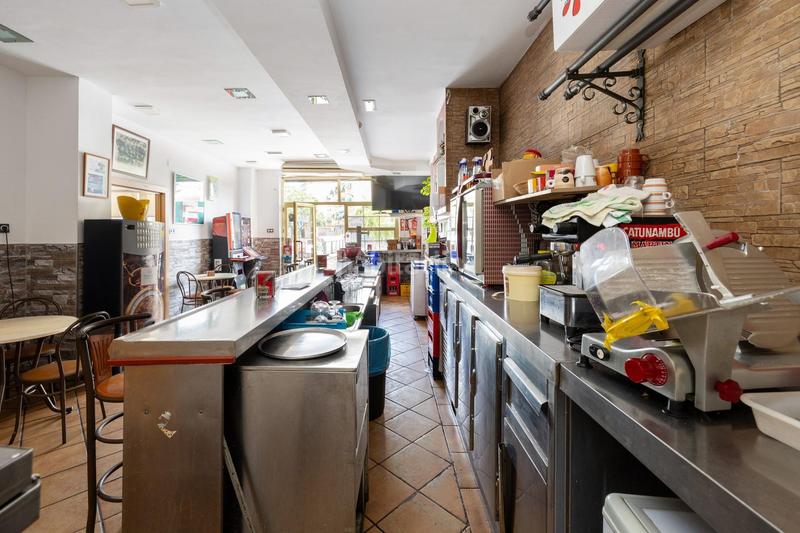 Foto 483b77c7-01cc-48d3-9461-734b7a794b76. Geschäftsraum in Barrio de Zaidín Granada