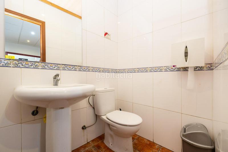 Foto bfc47406-f2c2-40e9-954f-fa5654b71c67. Geschäftsraum in Barrio de Zaidín Granada