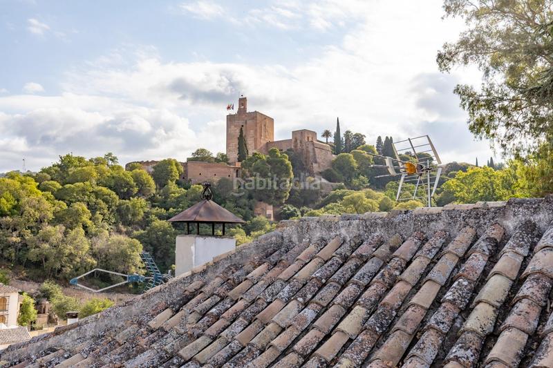 Foto bce5a485-b1cb-470d-93b6-5ed0a7936d50. Casa fantástica casa en el realejo, junto a cuesta gomerez en Granada