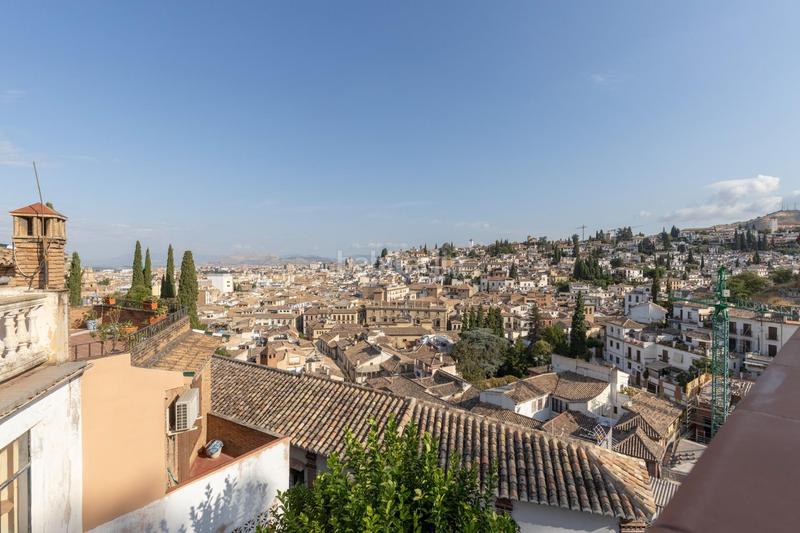 Foto c936d332-74e3-4071-9903-c1f47a5512b3. Casa fantástica casa en el realejo, junto a cuesta gomerez en Granada