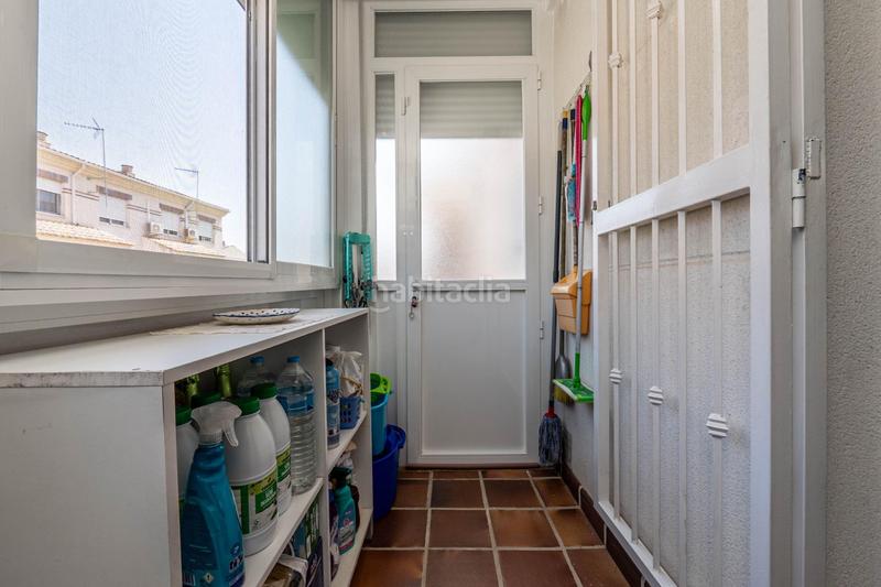 Foto a1fc8418-fd6c-4d18-90ac-0aad3825c776. Casa adosada atractivo adosado en Belicena con patio, garaje y piscina comunitaria en Vegas del Genil