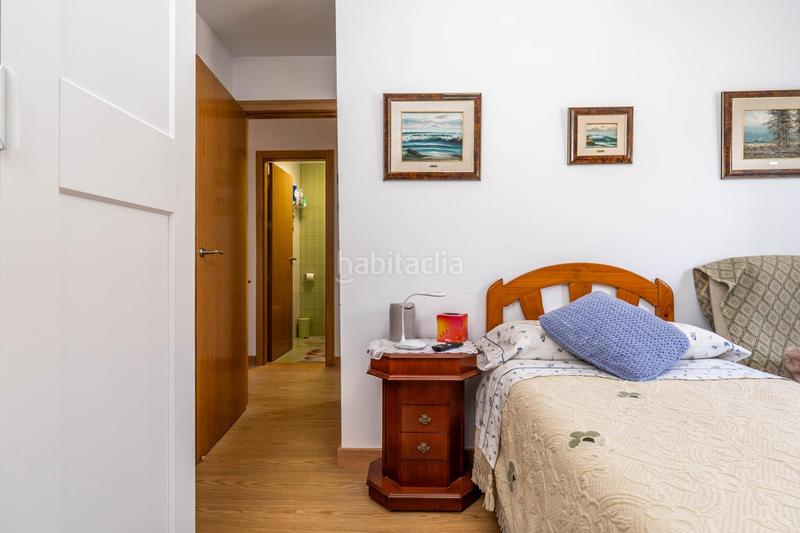 Foto f8bf052a-3bba-4cee-99a1-d8b59ed84811. Casa adosada atractivo adosado en Belicena con patio, garaje y piscina comunitaria en Vegas del Genil