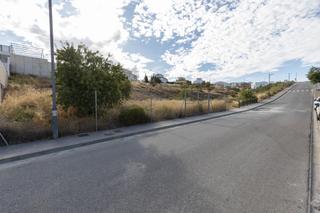 Terreno residenziale  Calle río castril. Terreno urbano en la zubia