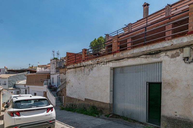 Foto 0e060dbb-958c-41f8-b1ab-d796ccec50d5. Casa amb aparcament a Deifontes