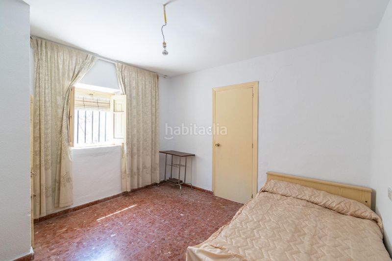 Foto 5491a357-fc01-4dab-9fd0-4784281ad092. Casa amb aparcament a Deifontes