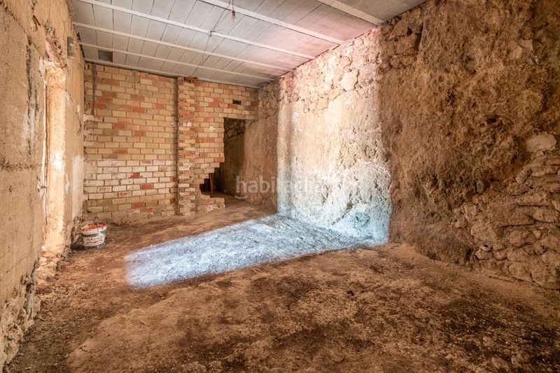 Foto 7a63d166-7208-4d42-b2ca-74fb6f3cdff8. Casa amb aparcament a Deifontes