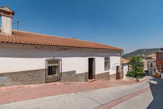 Casa in Deifontes. Fantastica oportunidad en deifontes con vistas increibles !!!!