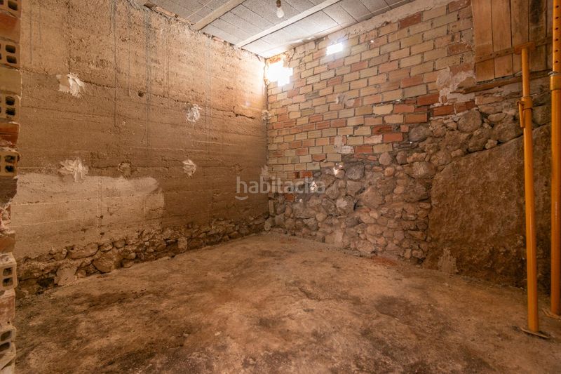 Foto e4273e94-5a53-42b1-b1e3-76c390328a9c. Casa amb aparcament a Deifontes