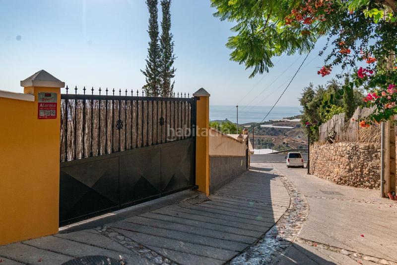 Foto a1e96e9f-8481-444b-910c-5e9262cc7536. Casa exclusivo chalet con impresionantes vistas al mar y la montaña. en Gualchos