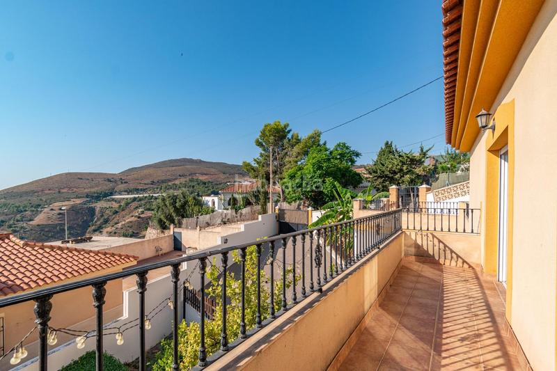 Foto c35c5a78-b996-4ba1-baec-3f617d5c2422. Casa exclusivo chalet con impresionantes vistas al mar y la montaña. en Gualchos